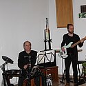 Michael und Erik am Schlagzeug und Bass